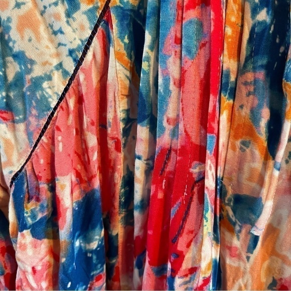 NWT Tolani Collection LongSleeve V-Neck Blouse with front tie. Size L Brady - Picture 13 of 16